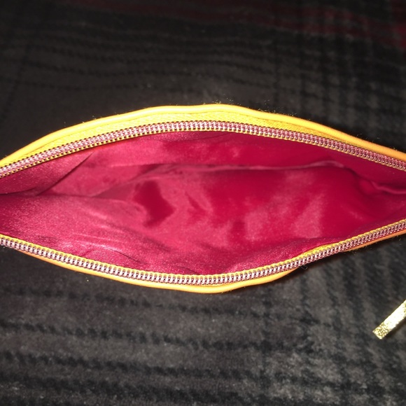 Mini makeup bag - Picture 2 of 2